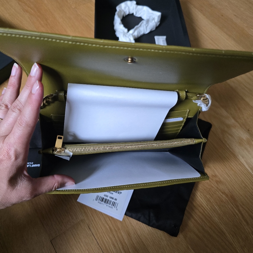 Saint Laurent Cassandre Wallet On Chain NWT - Picture 6 of 7